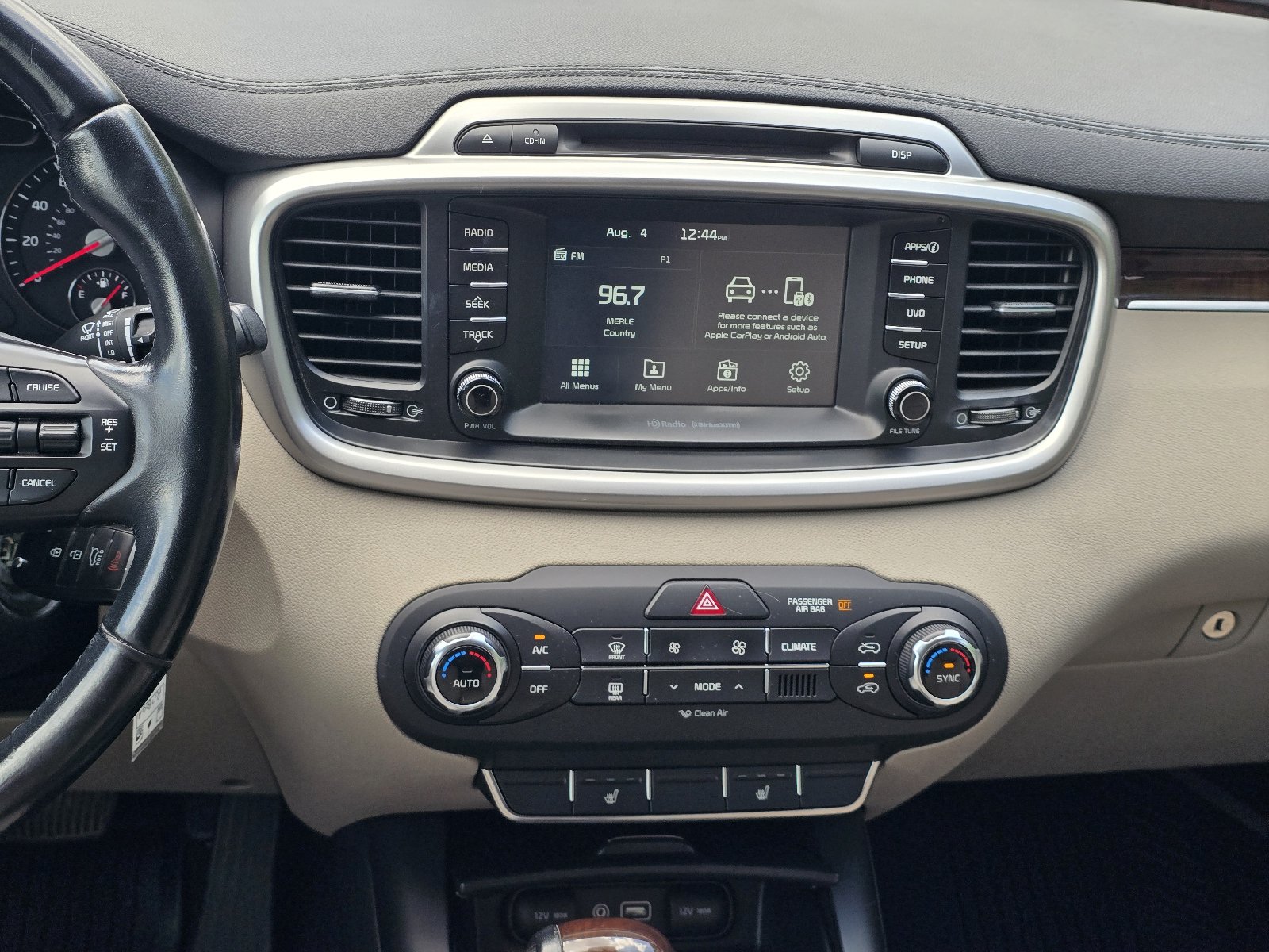 Used 2017 Kia Sorento AWD w/ LX Convenience Package image 14