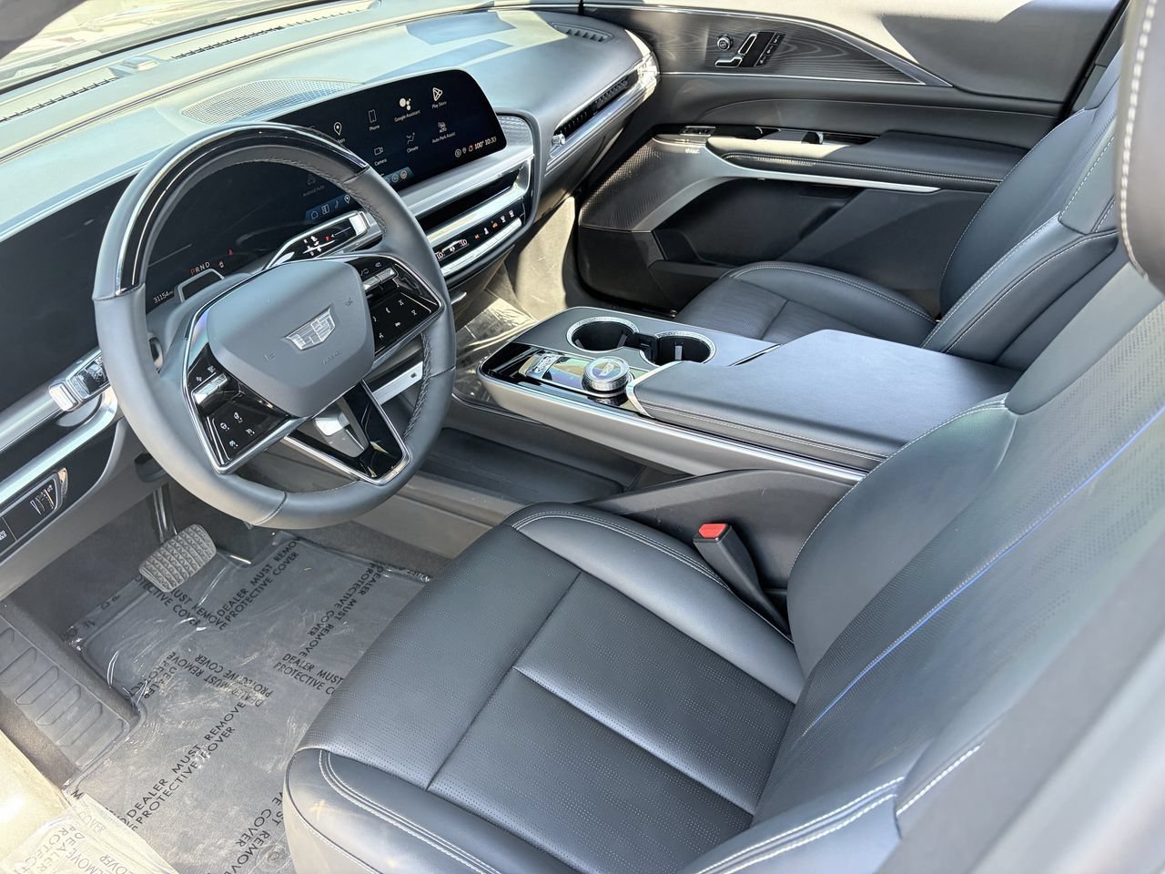 Certified 2024 Cadillac Lyriq Sport AWD/4WD image 18