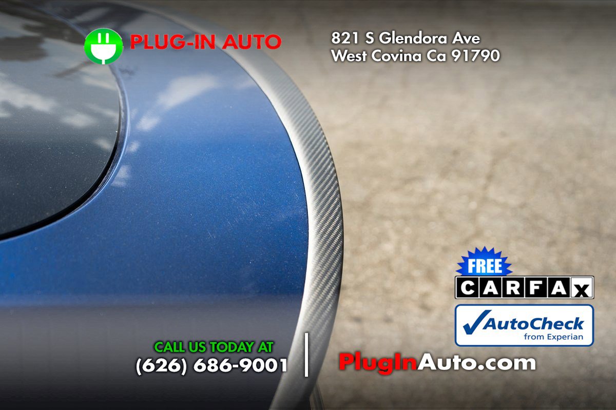 Used 2024 Tesla Model Y Performance image 6