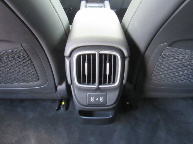 Used 2023 Hyundai Ioniq 6 Limited image 30