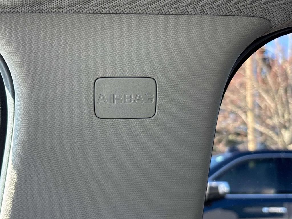 Used 2021 GMC Terrain SLT w/ Infotainment Package II image 31