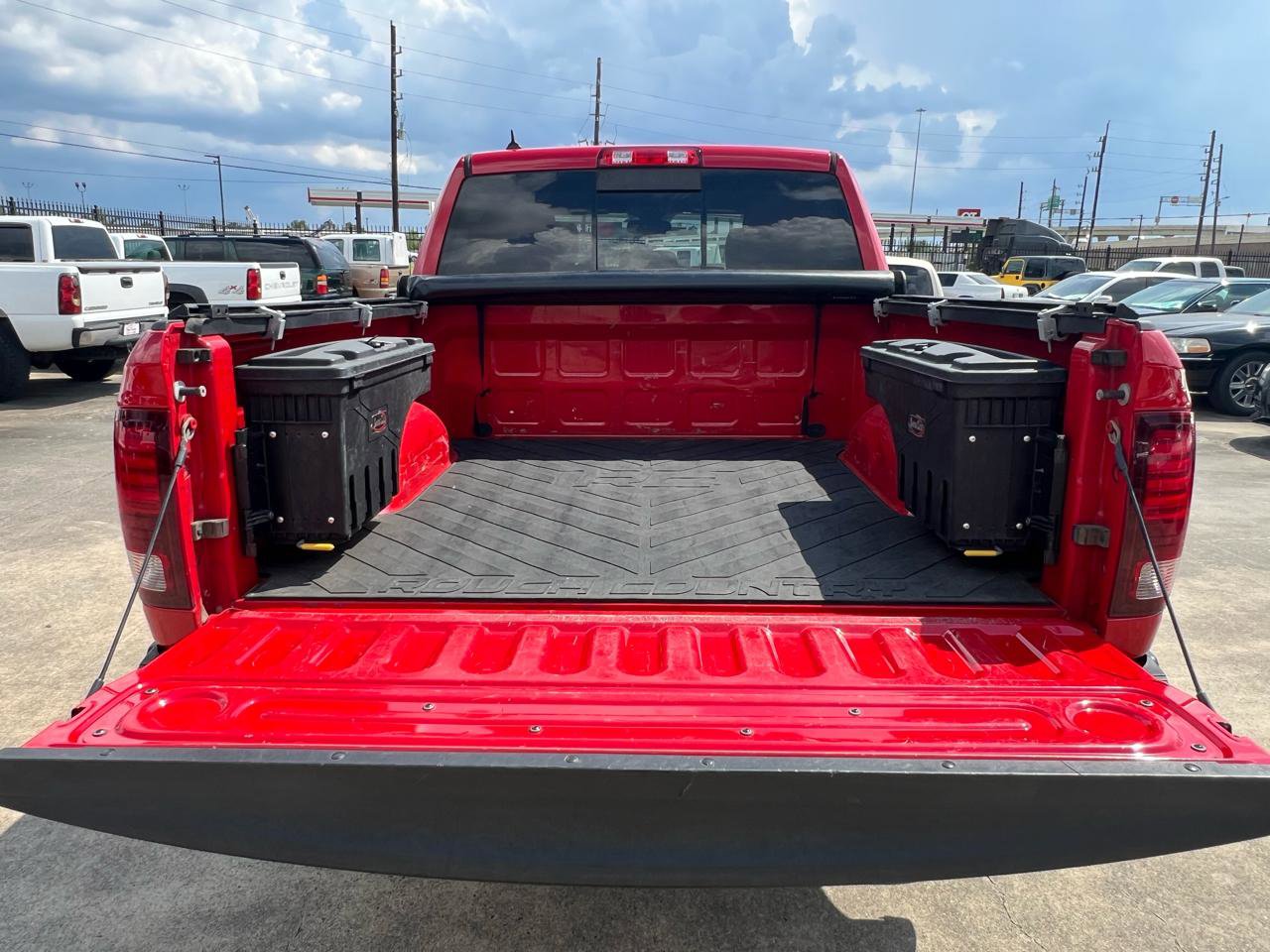 Used 2016 RAM 1500 Rebel AWD/4WD image 23