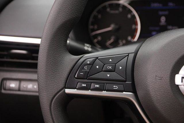 Used 2022 Nissan Altima 2.5 SV image 11