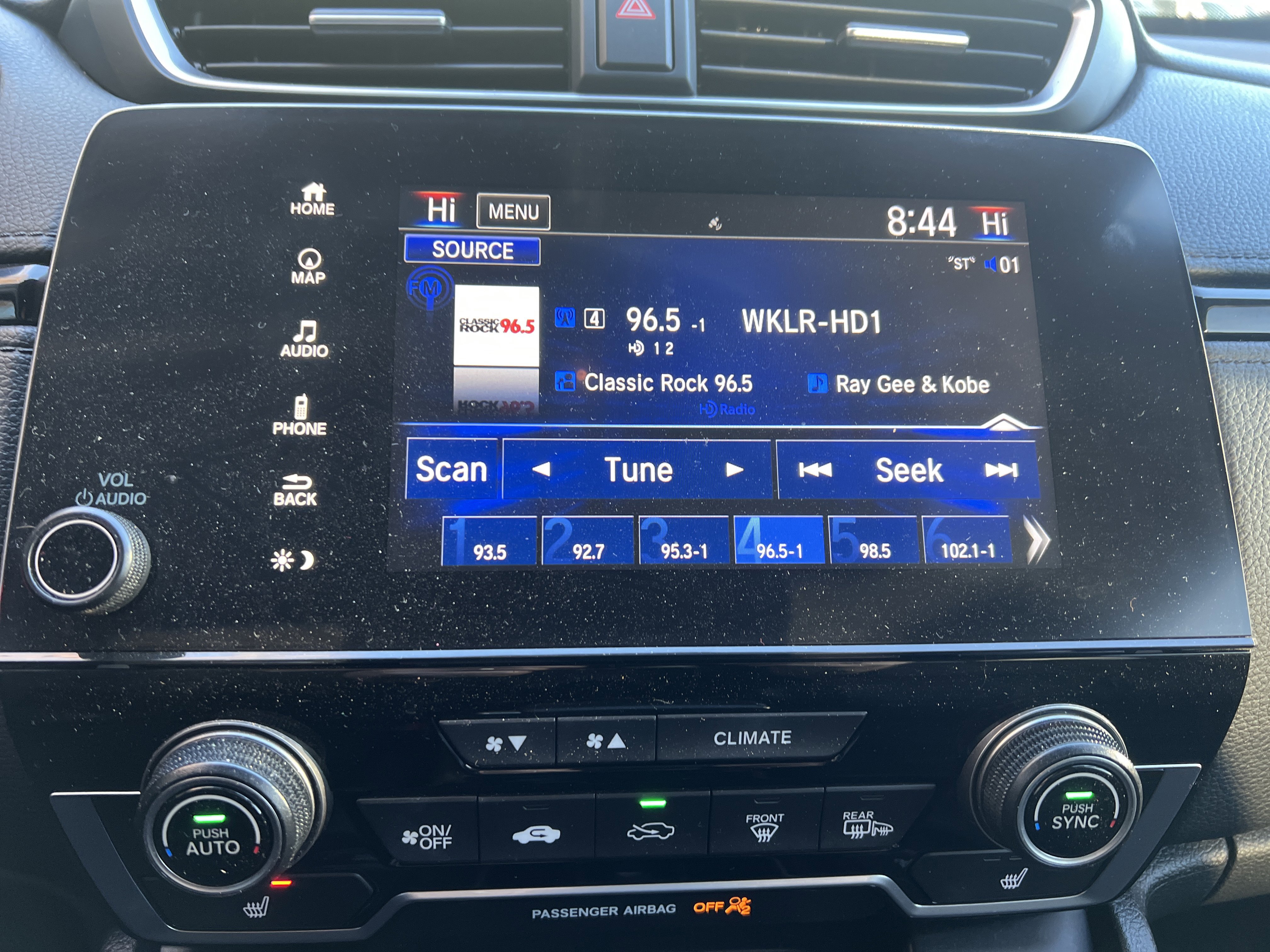 Used 2020 Honda CR-V Touring image 23