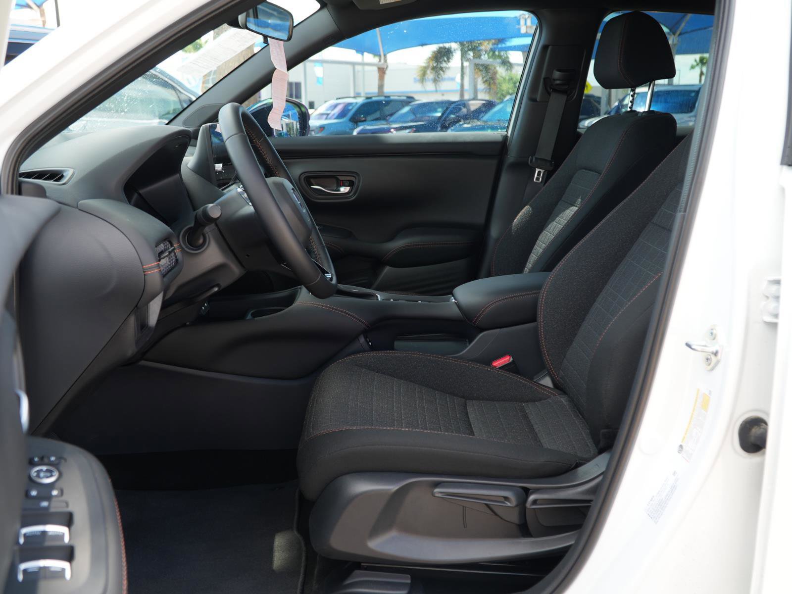 Used 2026 Honda HR-V Sport image 15