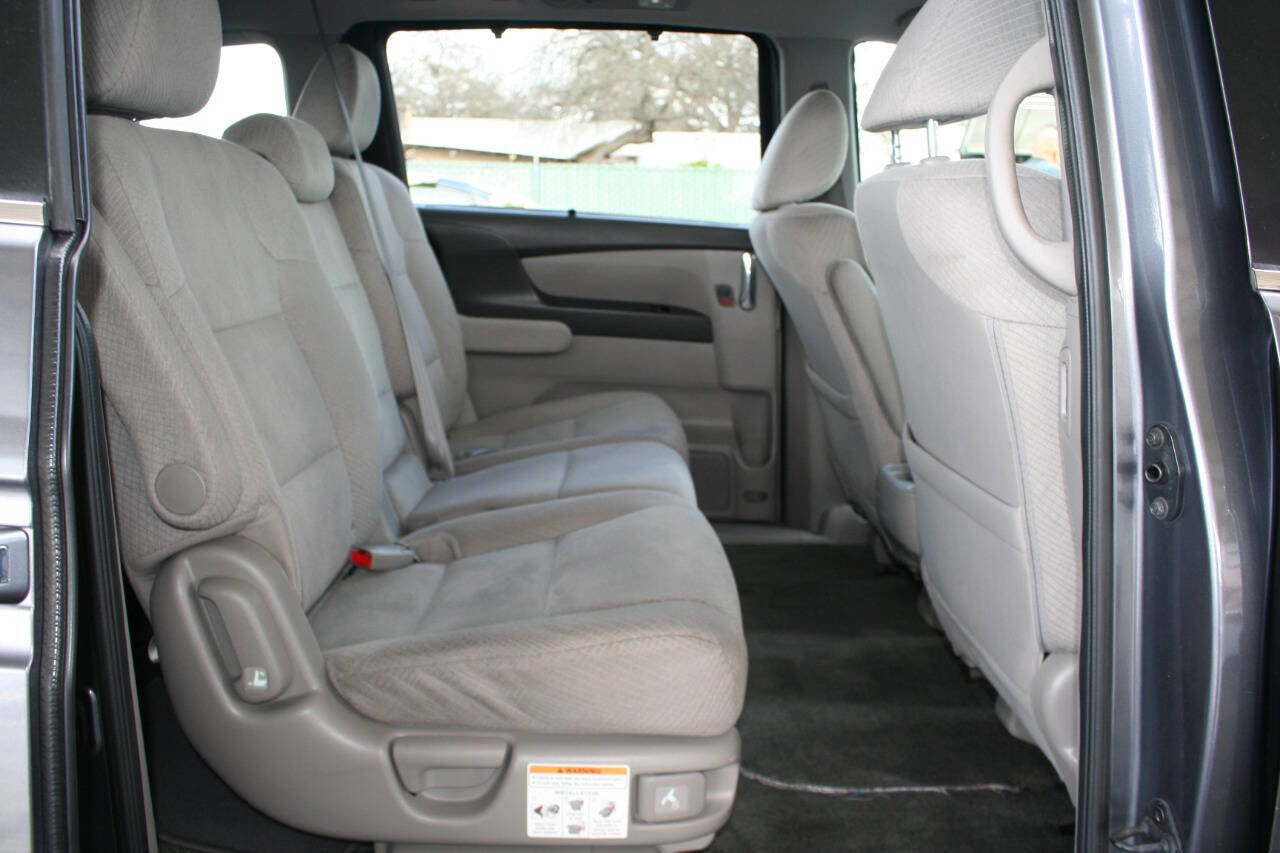 Used 2015 Honda Odyssey EX image 18