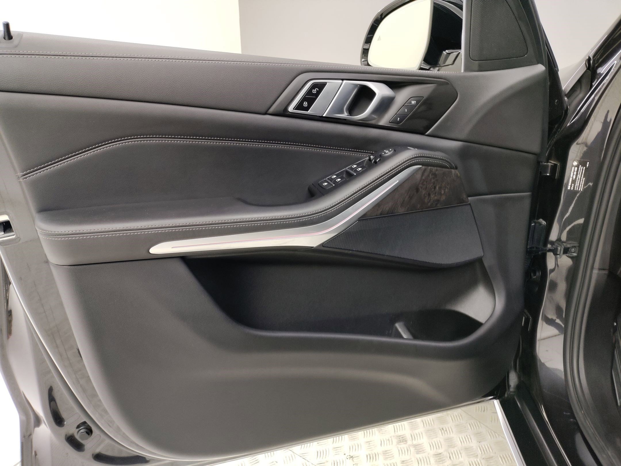 Certified 2023 BMW X5 sDrive40i w/ Parking Assistance Package image 11