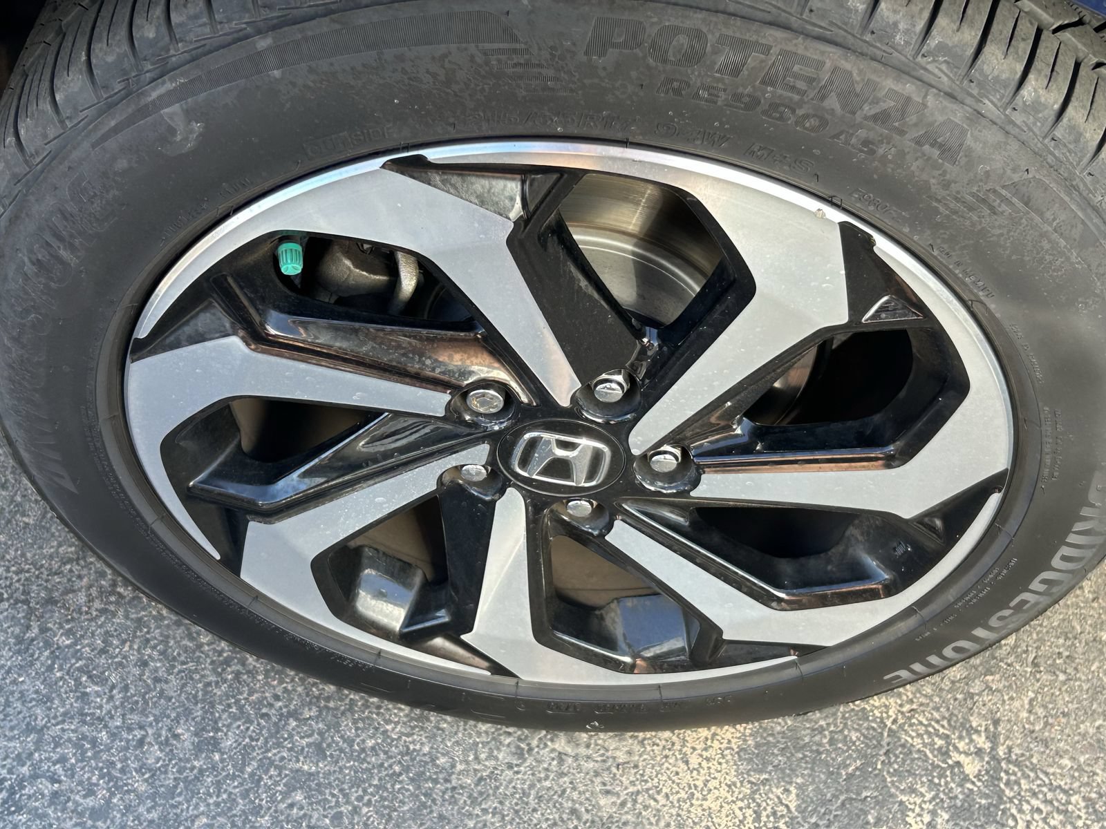 Used 2017 Honda Accord EX image 9