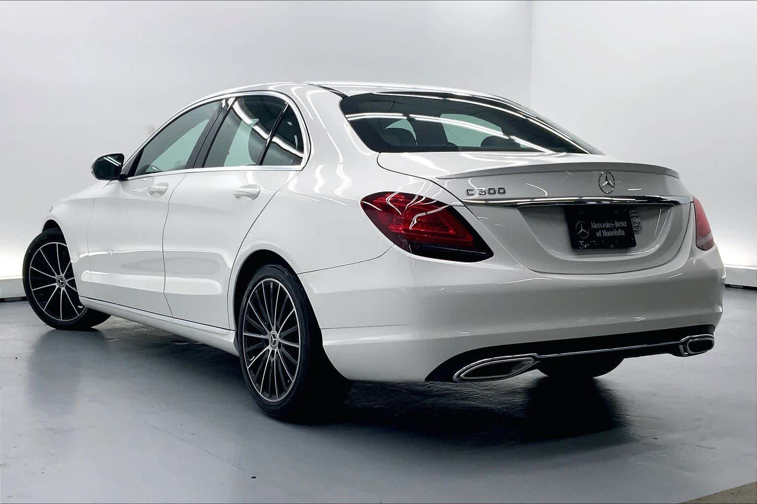 Used 2019 Mercedes-Benz C 300 Sedan image 2