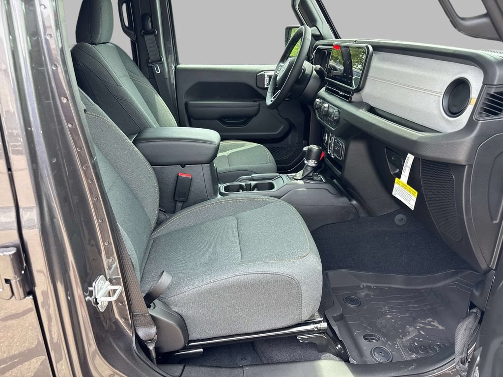 Certified 2026 Jeep Wrangler Unlimited Sport AWD/4WD image 17
