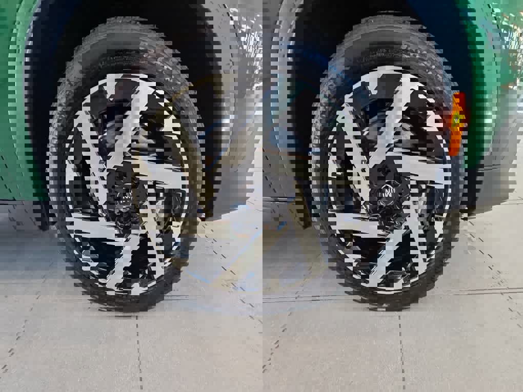 Used 2025 MINI Cooper Countryman S image 28