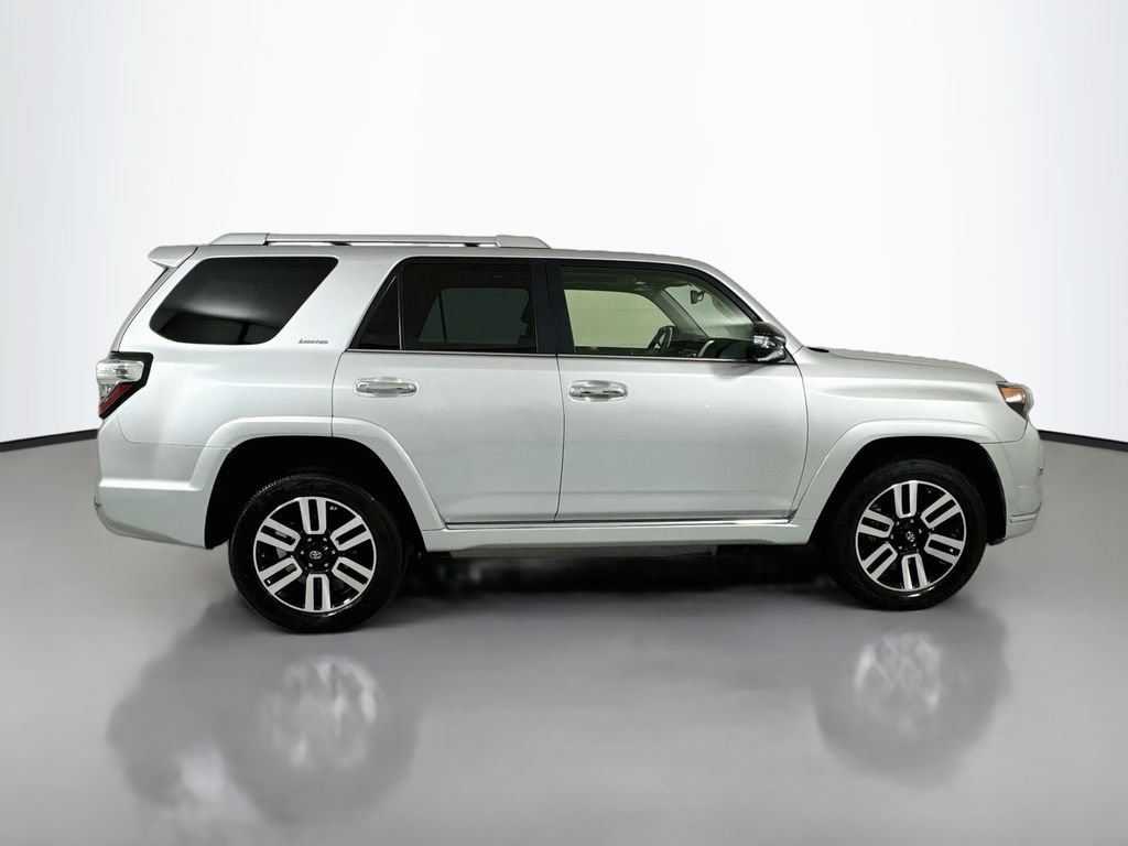 Used 2019 Toyota 4Runner Limited AWD/4WD image 8