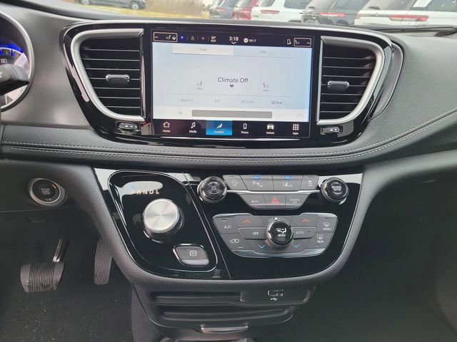 New 2026 Chrysler Pacifica Select image 11