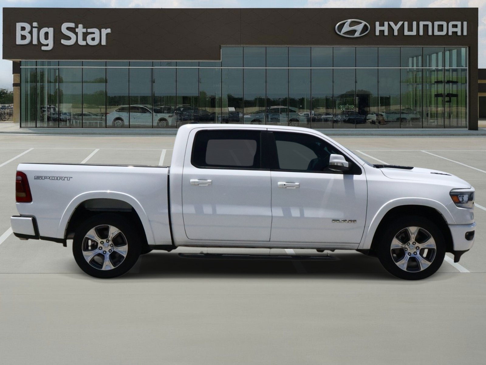 Used 2021 RAM 1500 Laramie w/ Sport Appearance Package RWD image 5