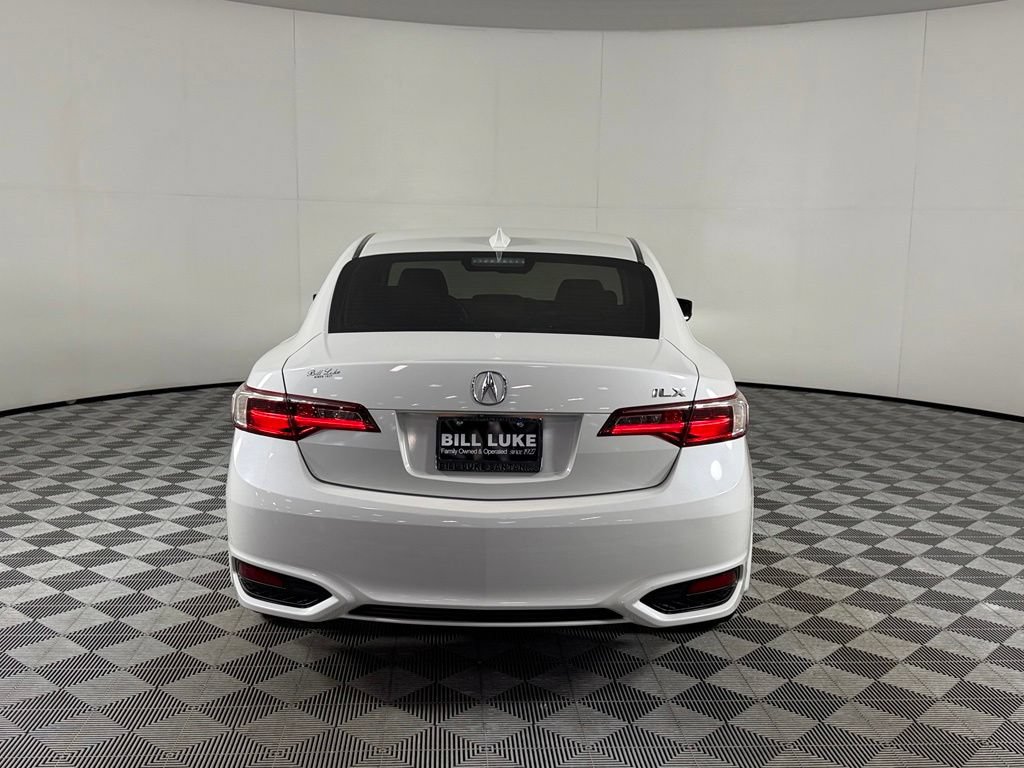 Used 2016 Acura ILX FWD image 7