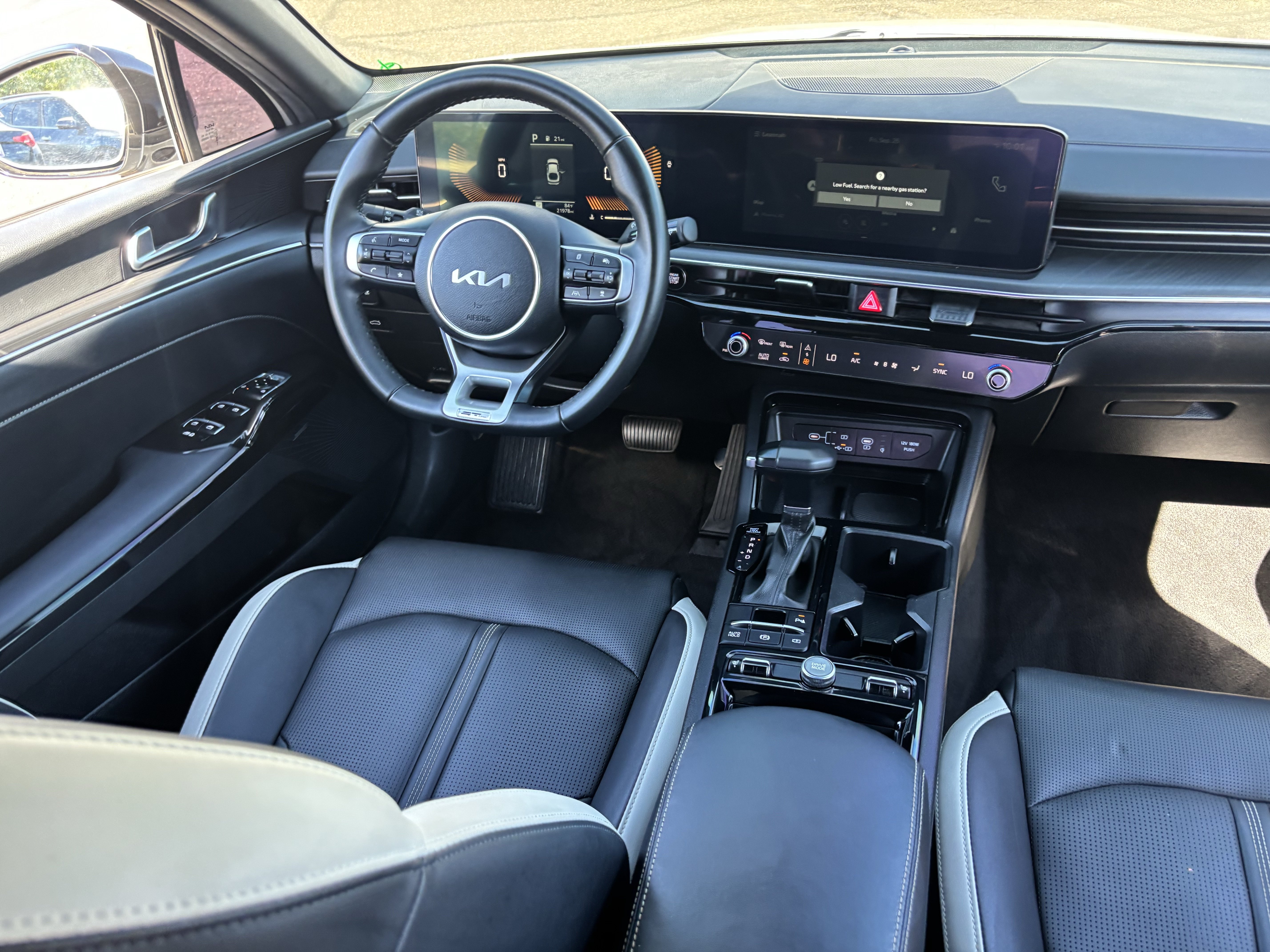 Certified 2025 Kia K5 GT-Line w/ GT-Line Premium Package FWD image 13