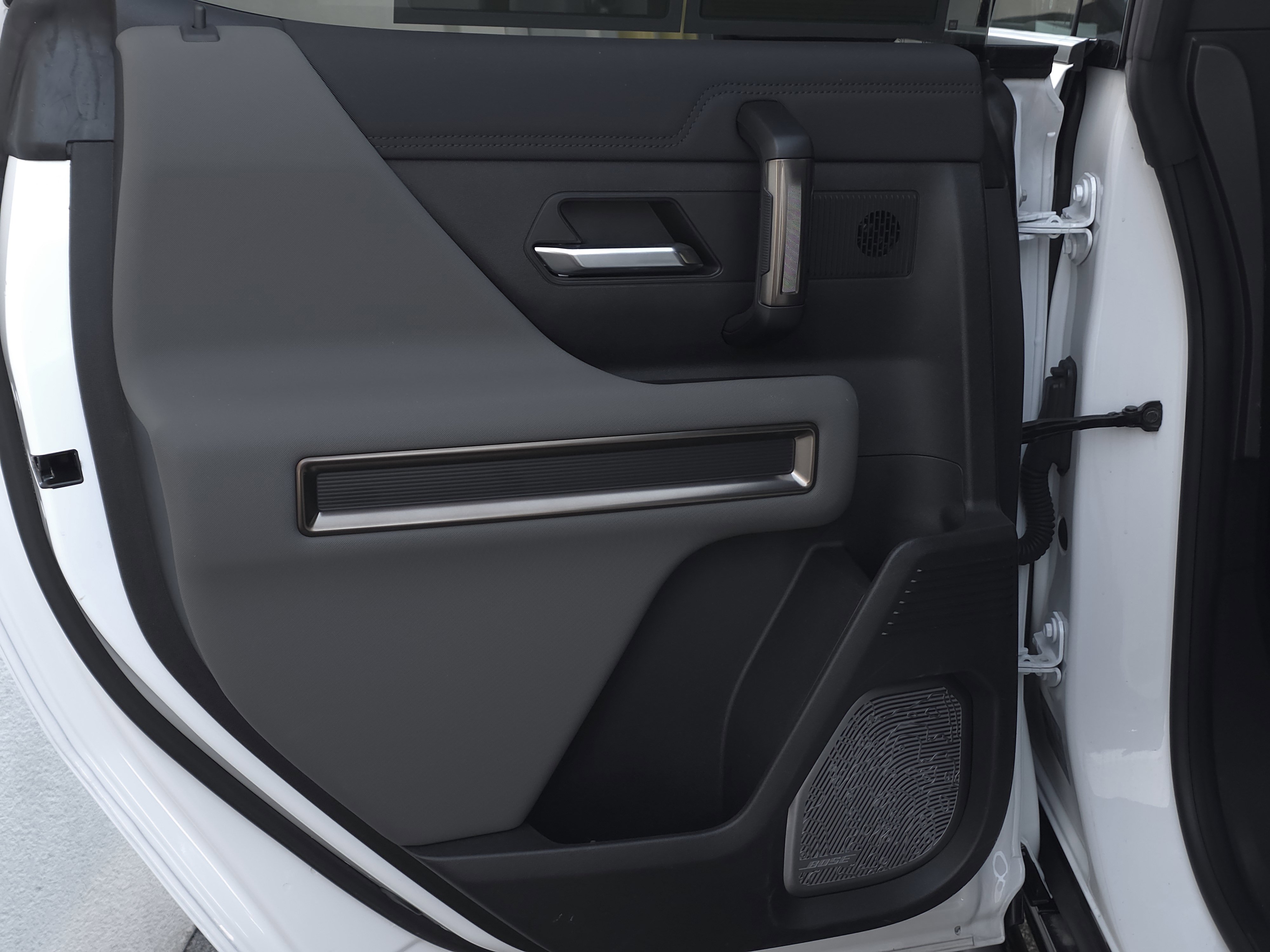 Used 2025 GMC Hummer EV 3X w/ Battery Pack, 24 Module Pack image 35