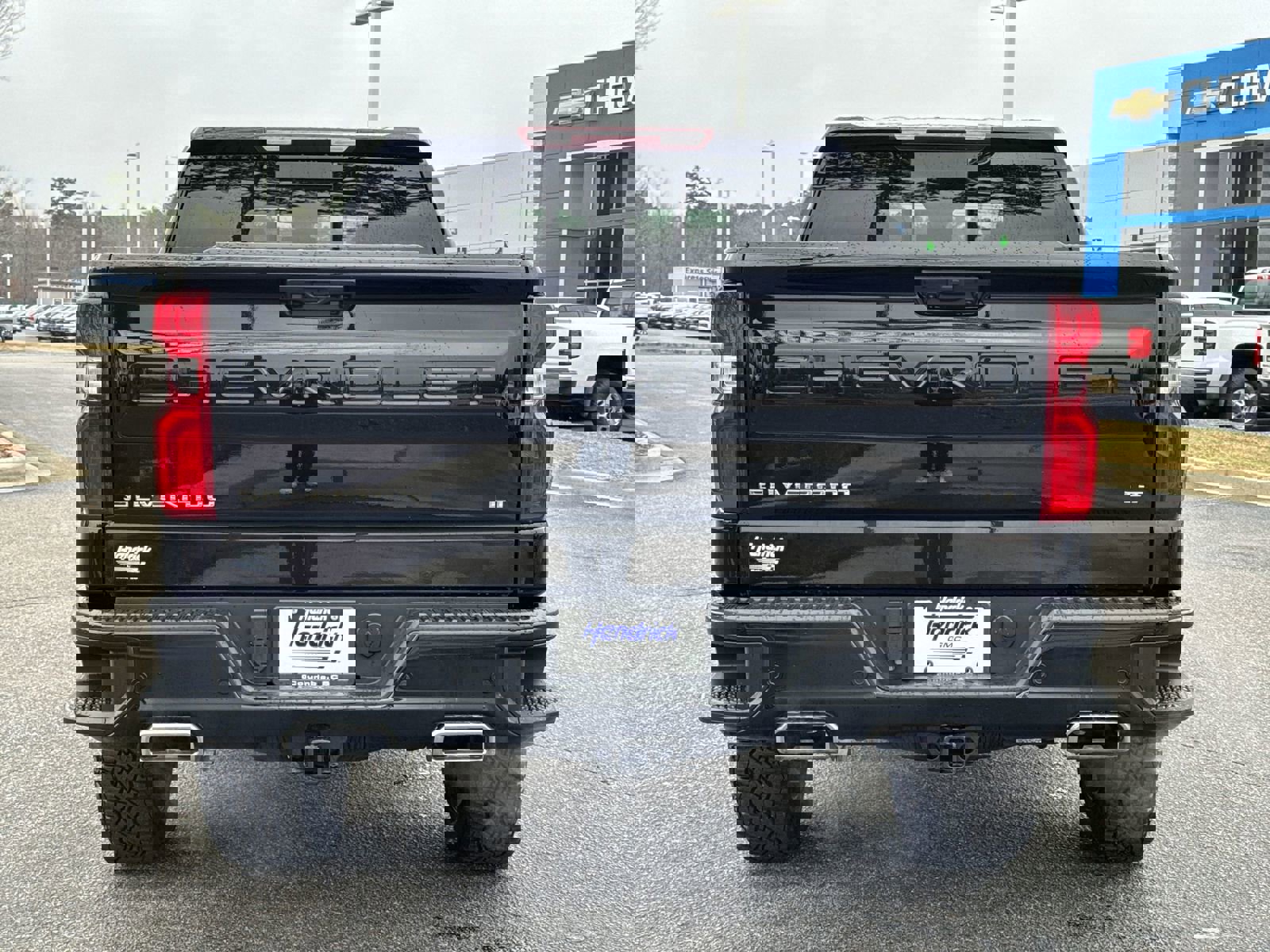 Used 2026 Chevrolet Silverado 1500 LT Trail Boss w/ LT Trail Boss Premium Package image 9