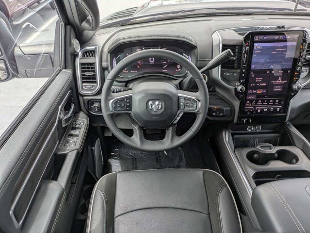Used 2025 RAM 2500 Laramie AWD/4WD image 16