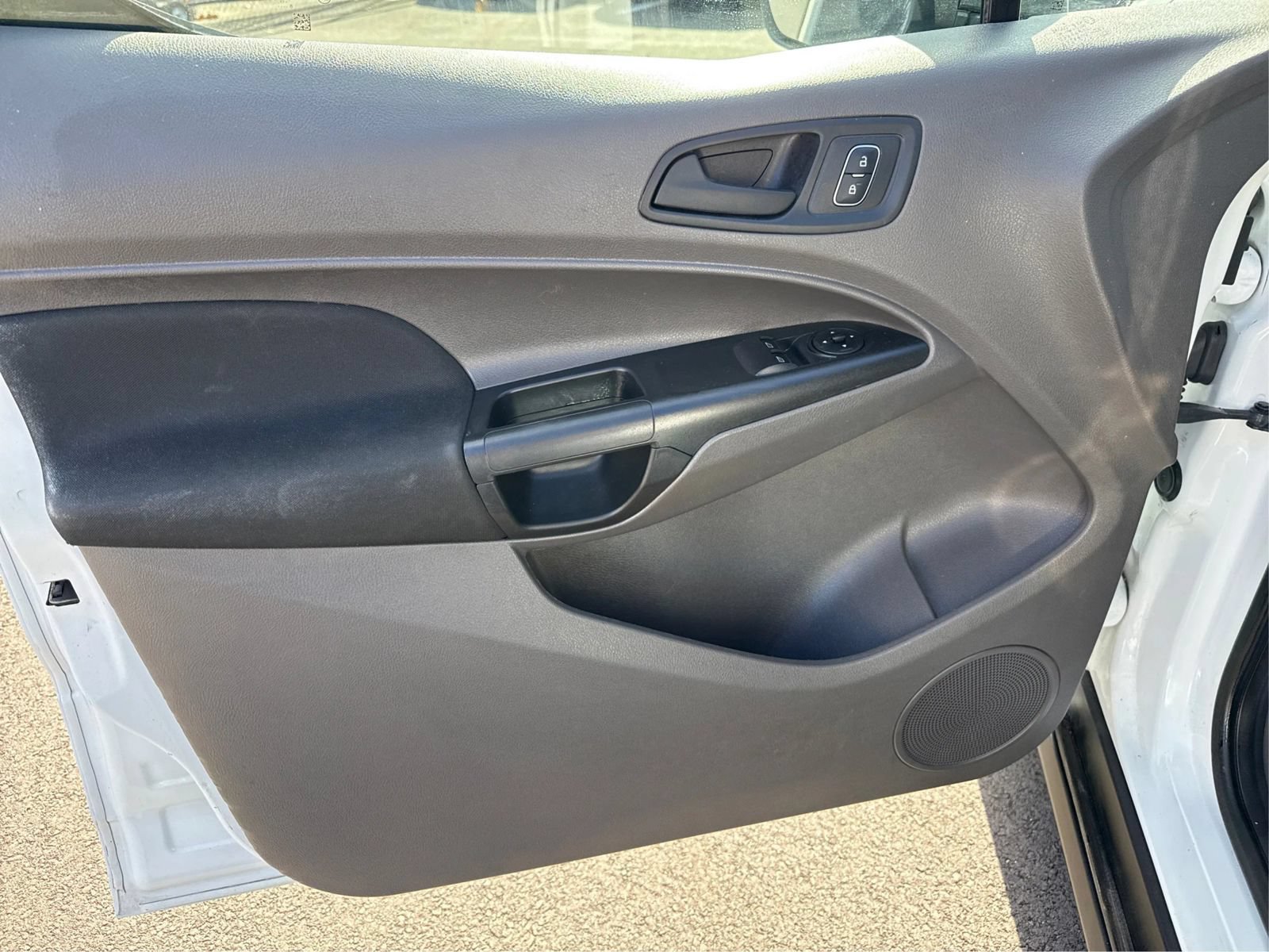 Used 2019 Ford Transit Connect XL FWD image 19