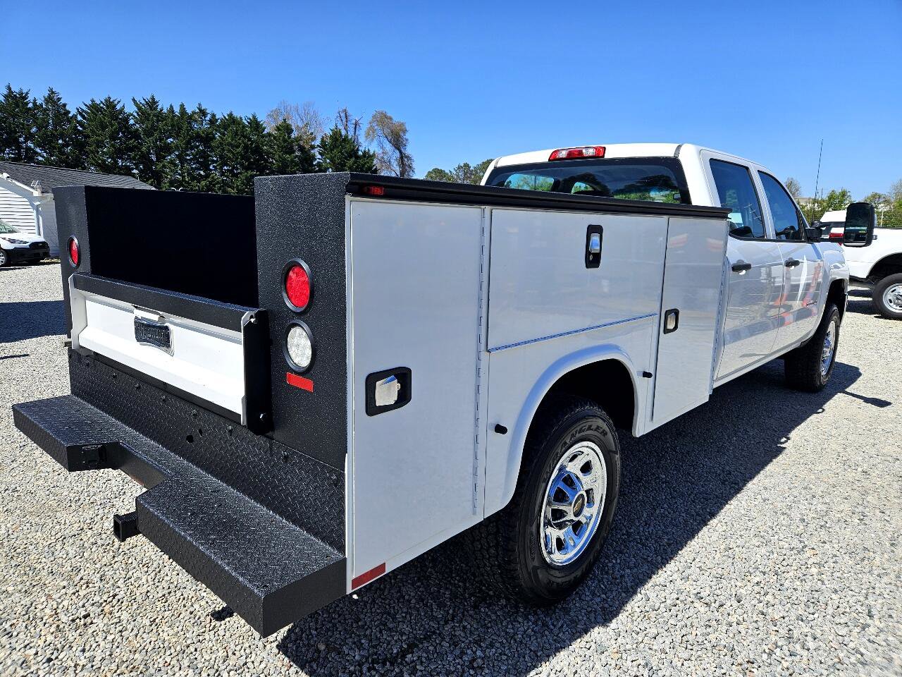 Used 2018 Chevrolet Silverado 3500 W/T image 5