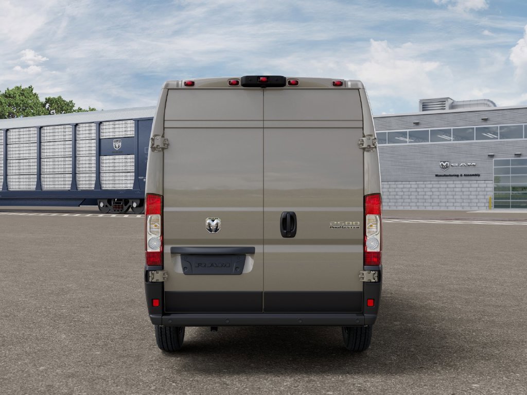 New 2026 RAM ProMaster 2500 w/ Premium Convenience Group FWD image 8
