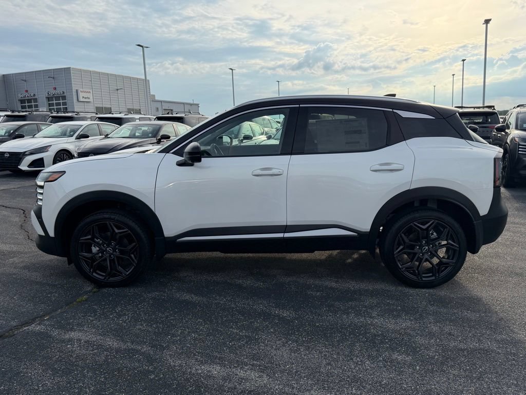 New 2026 Nissan Kicks SR w/ Interior Electronics Package FWD image 7