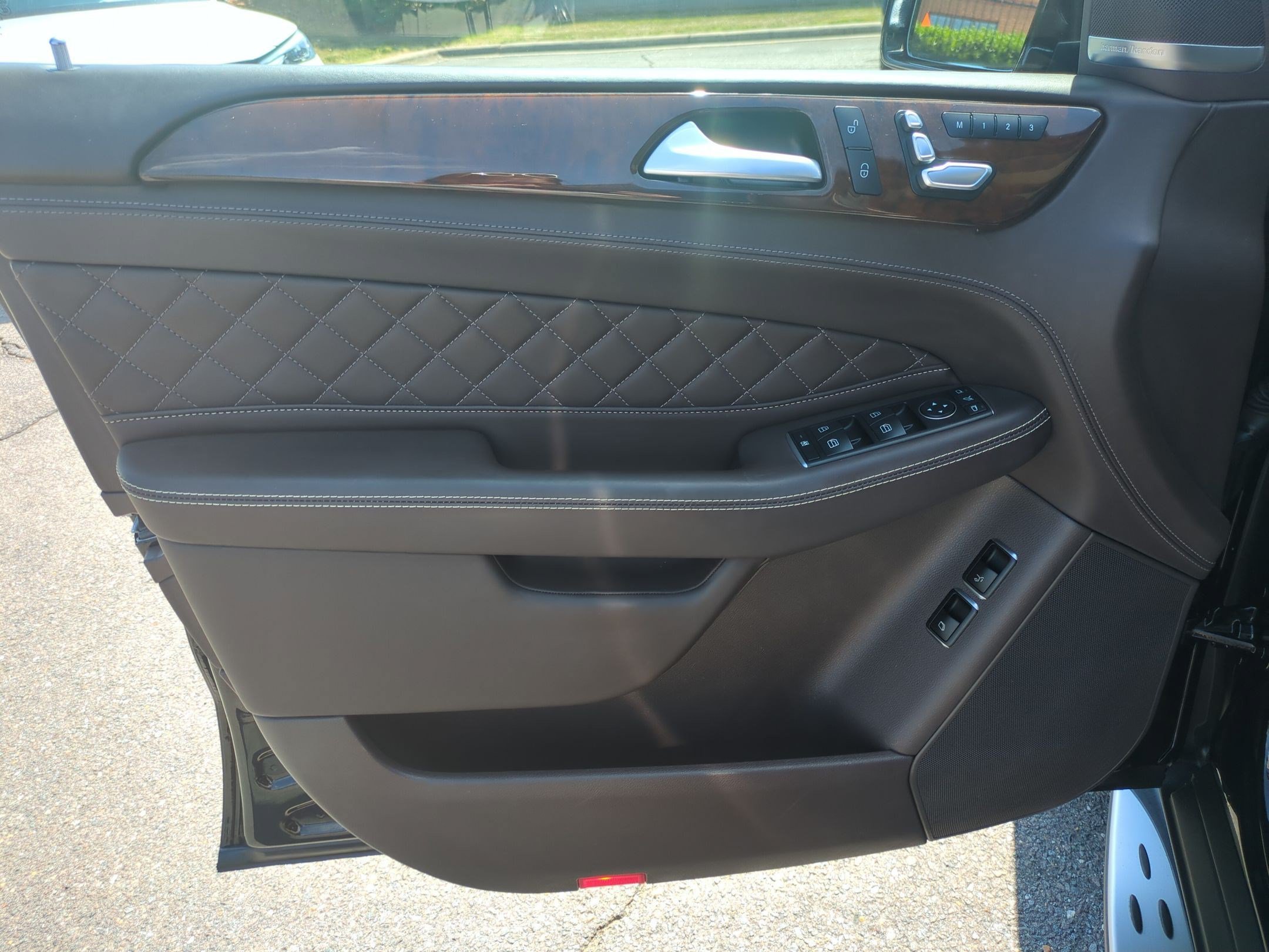 Certified 2018 Mercedes-Benz GLS 450 4MATIC image 12
