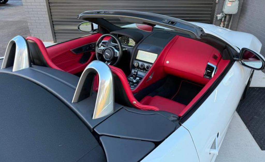 Used 2024 Jaguar F-TYPE R-Dynamic image 7