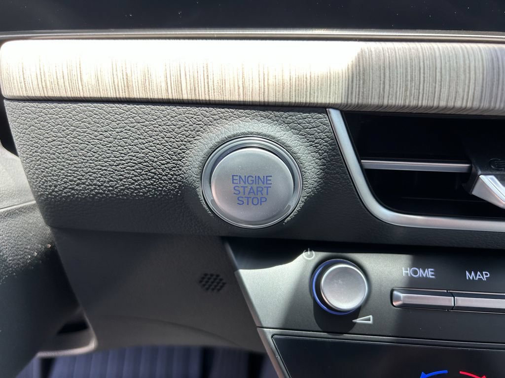 New 2026 Hyundai Sonata Limited FWD image 34