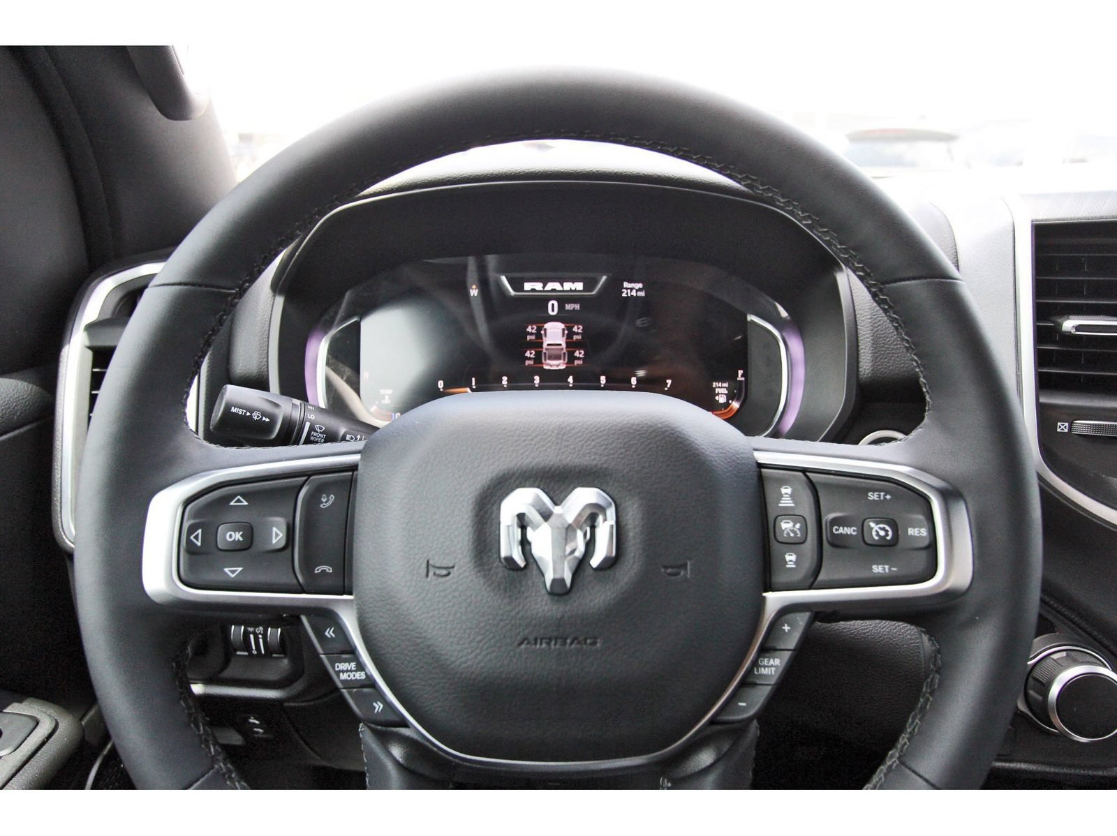 Used 2025 RAM 1500 Lone Star RWD image 17