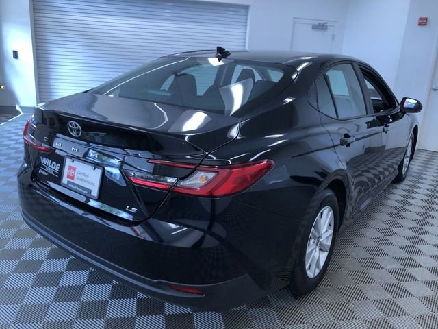 Certified 2026 Toyota Camry LE FWD image 33