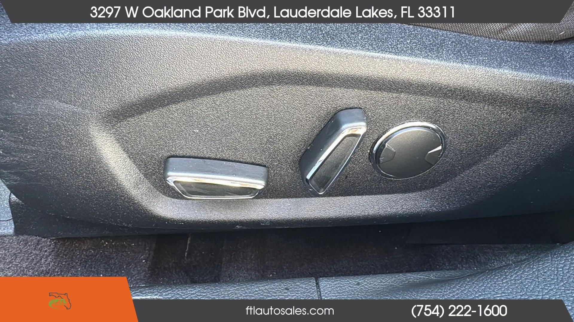 Used 2020 Ford Fusion SE image 21