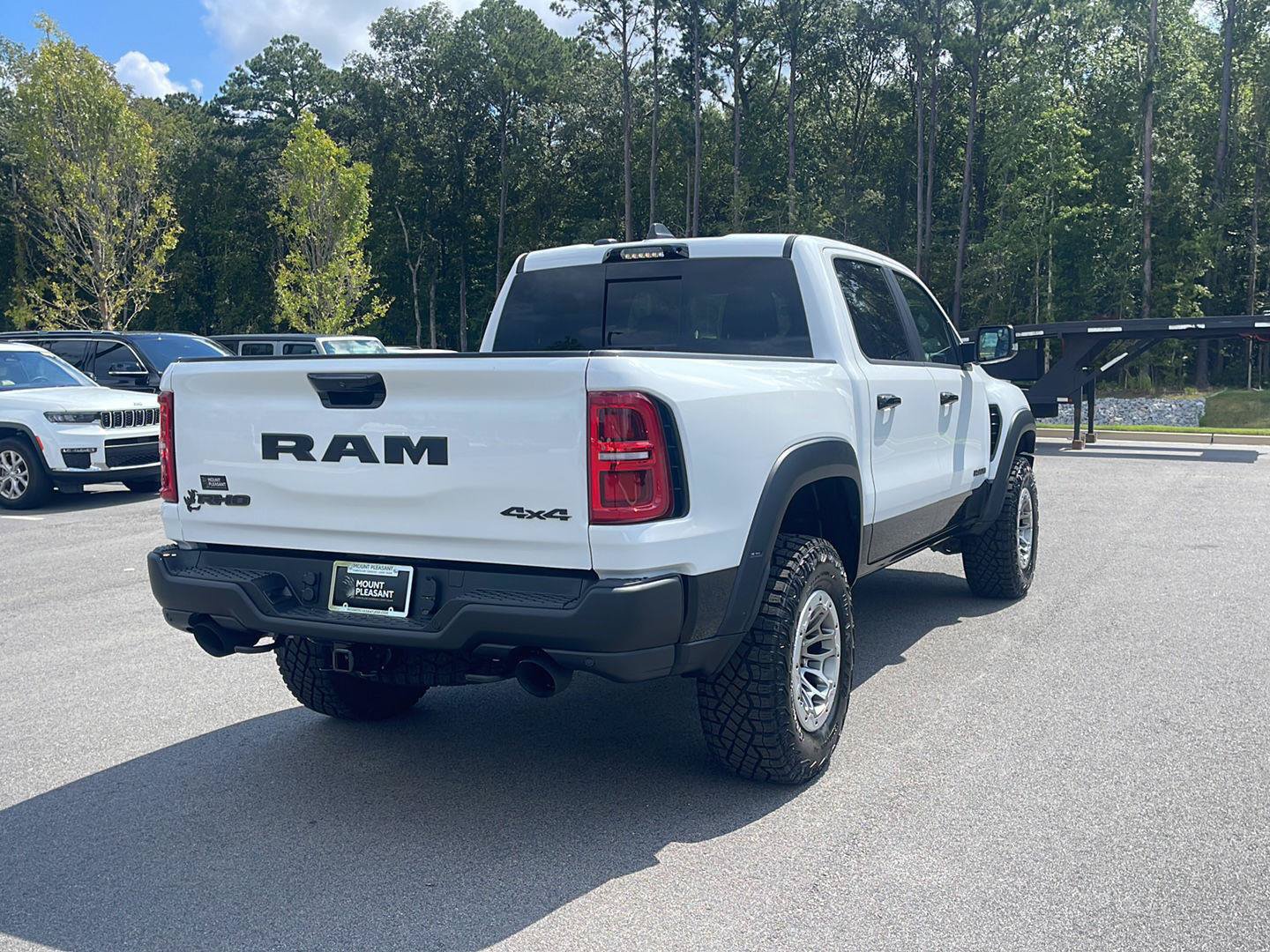 New 2027 RAM 1500 RHO w/ RHO Level 1 Equipment Group AWD/4WD image 7