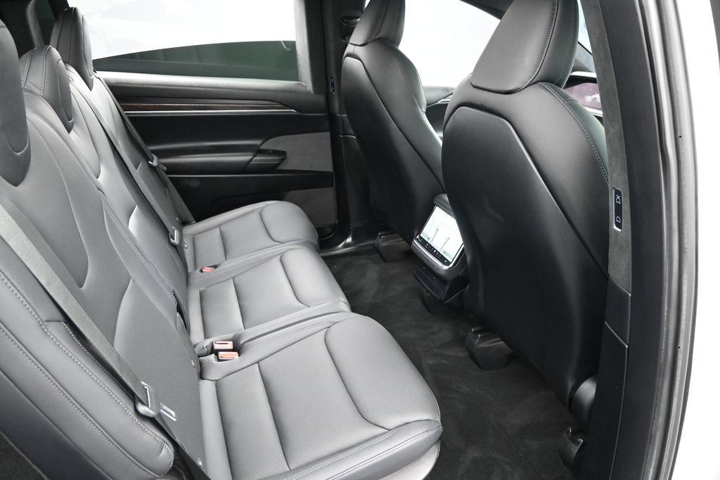Used 2023 Tesla Model X AWD/4WD image 30