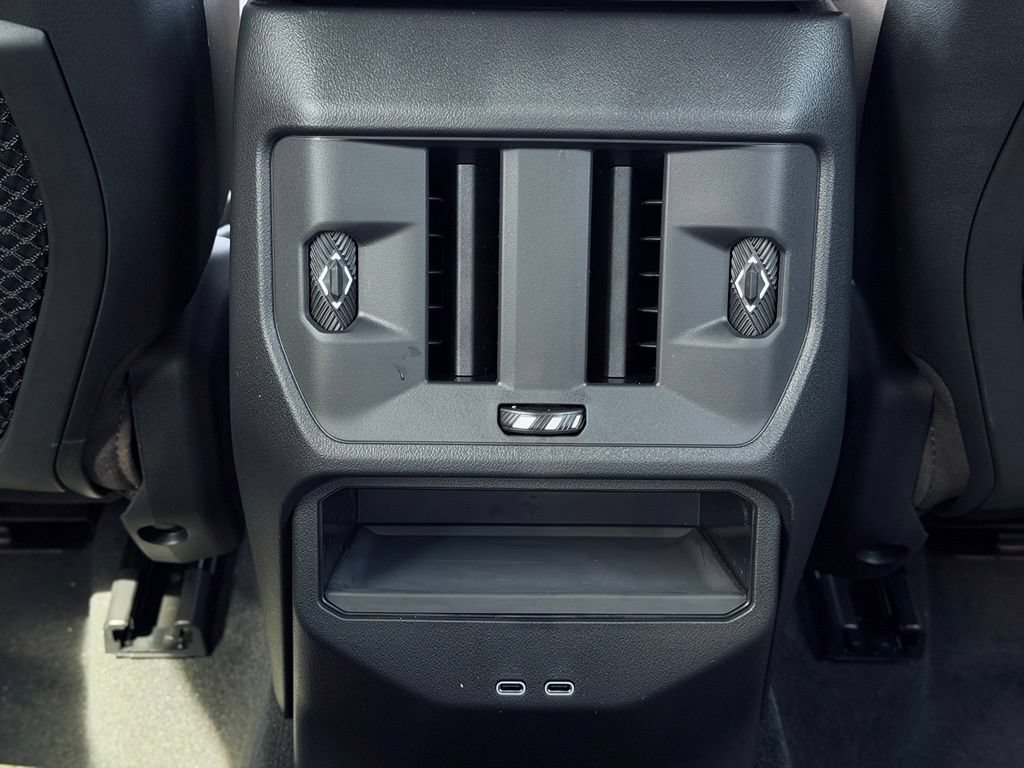 New 2026 BMW X3 xDrive30i w/ Convenience Package AWD/4WD image 24