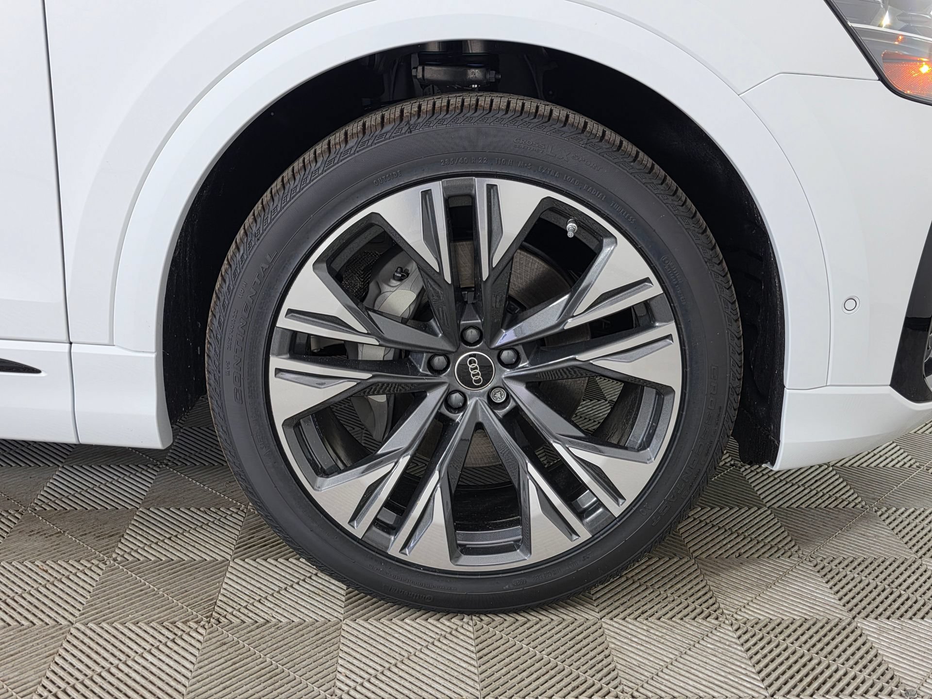 New 2026 Audi Q8 Premium Plus AWD/4WD image 8