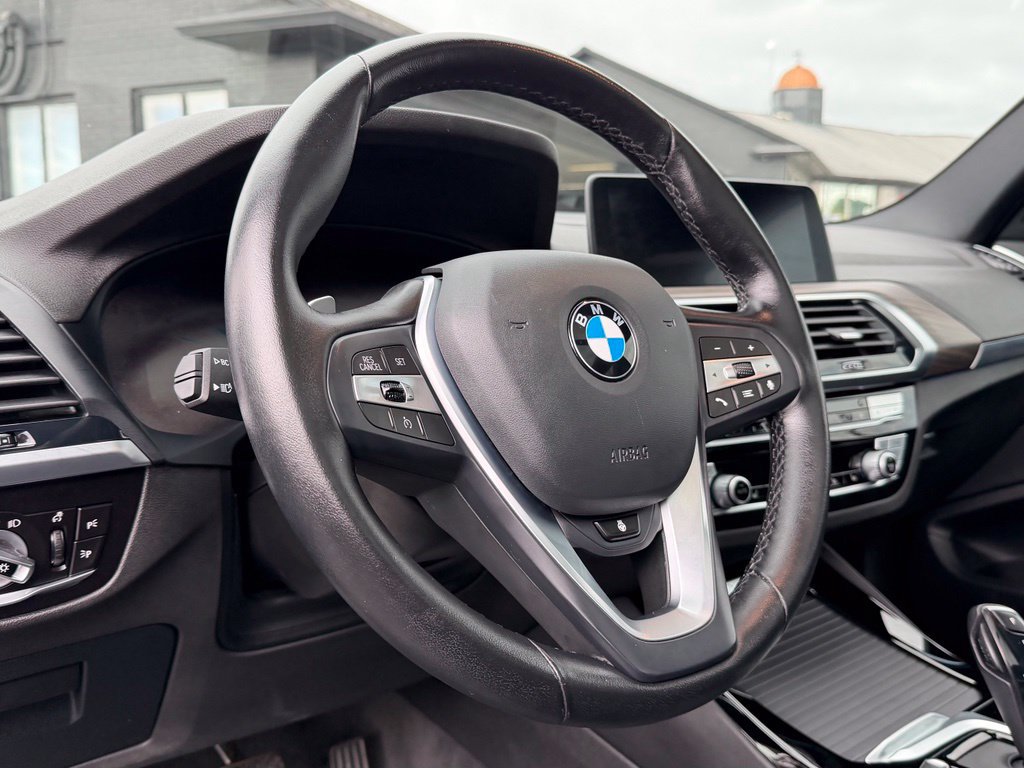 Used 2021 BMW X3 xDrive30e w/ Executive Package AWD/4WD image 60