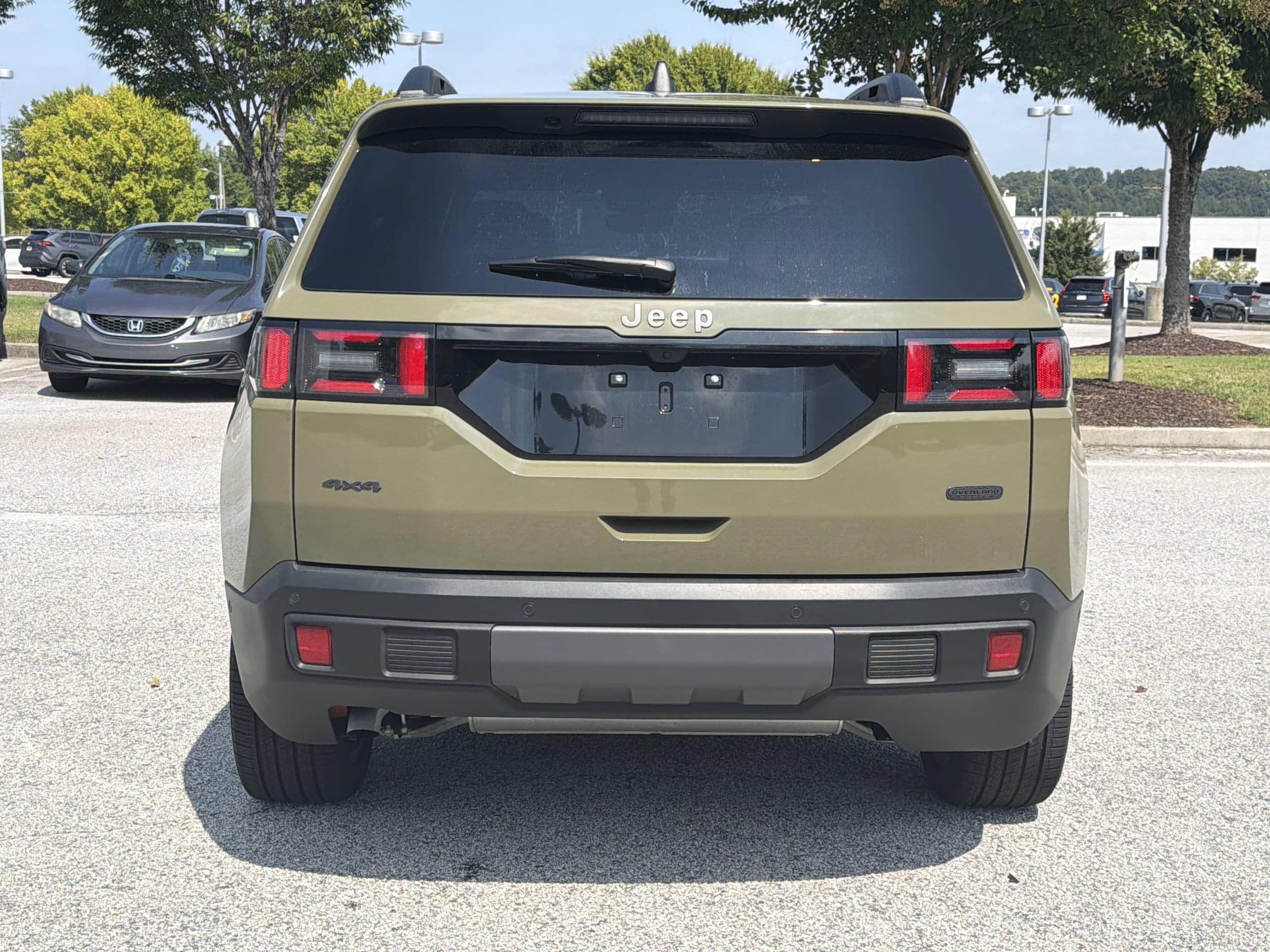 Used 2026 Jeep Cherokee Overland AWD/4WD image 32