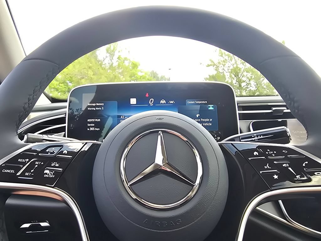 New 2027 Mercedes-Benz E 350 4MATIC Sedan image 29