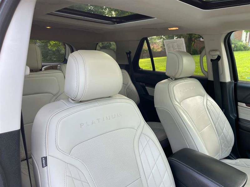 Used 2017 Ford Explorer Platinum AWD/4WD image 78