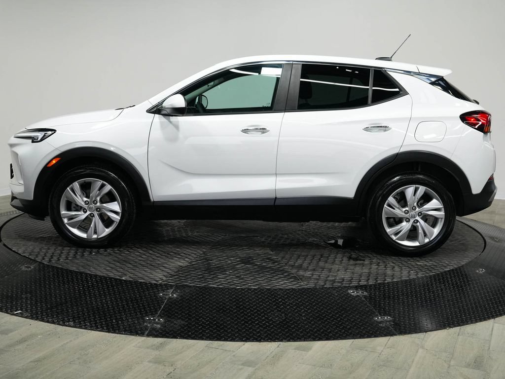 Used 2025 Buick Encore GX Preferred FWD image 4