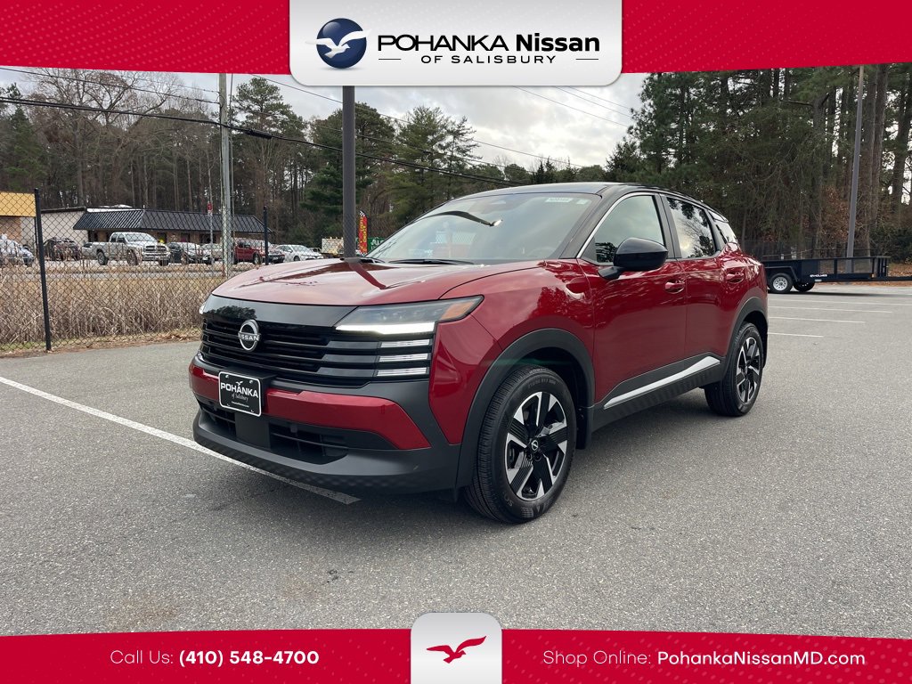 Used 2025 Nissan Kicks SV image 1