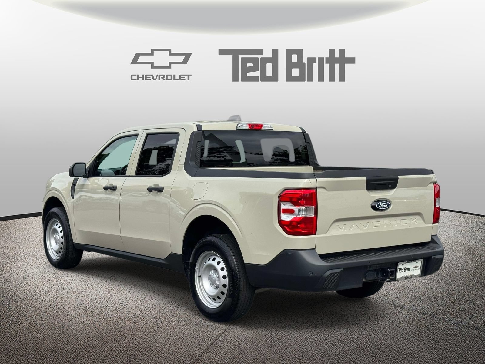 Used 2025 Ford Maverick XL w/ 4K Tow Package AWD/4WD image 7