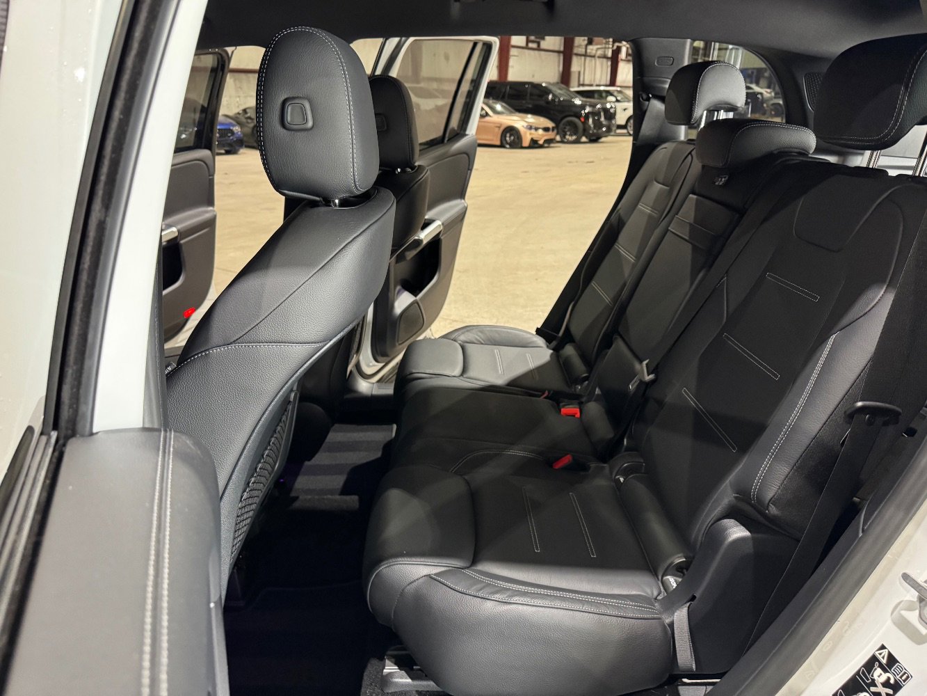 Used 2021 Mercedes-Benz GLB 35 AMG 4MATIC image 17