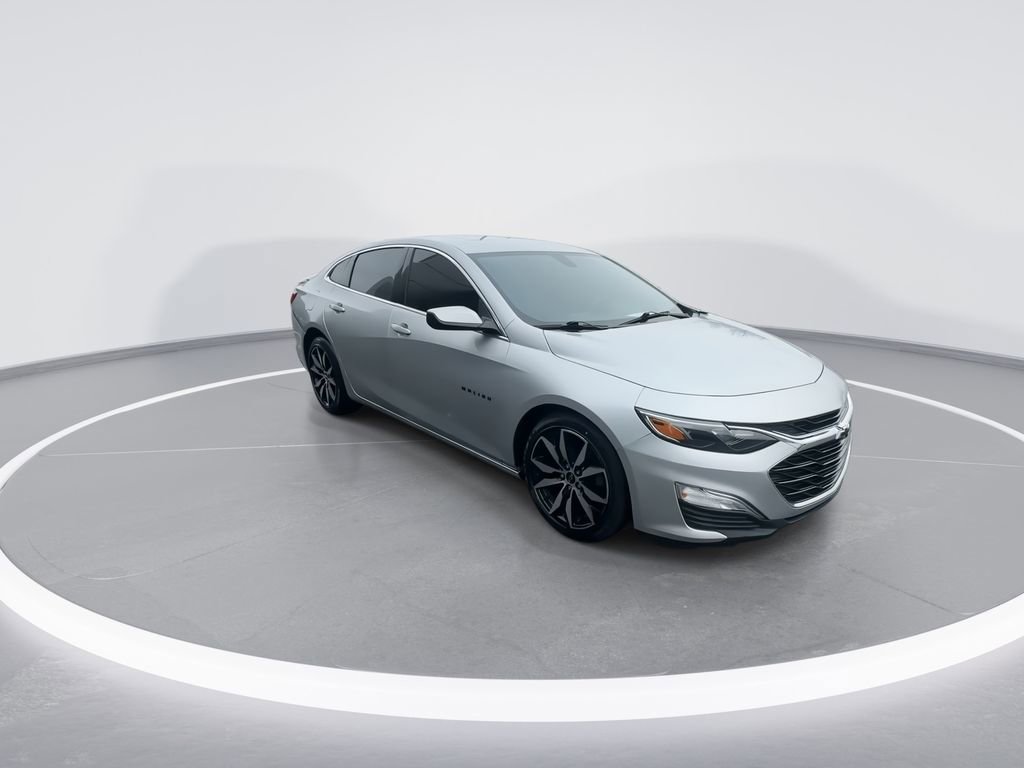 Used 2021 Chevrolet Malibu RS image 3