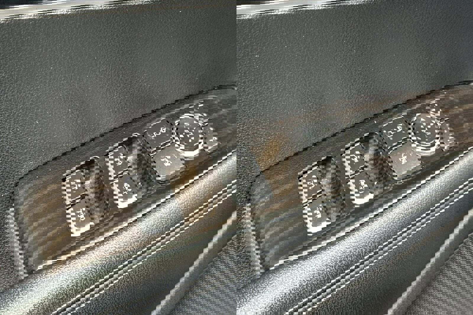 Used 2020 Kia Sorento S image 12