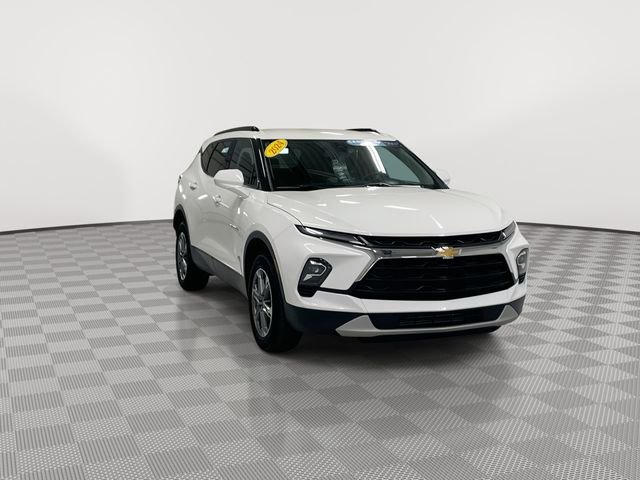 Certified 2024 Chevrolet Blazer LT w/ Convenience Package image 2