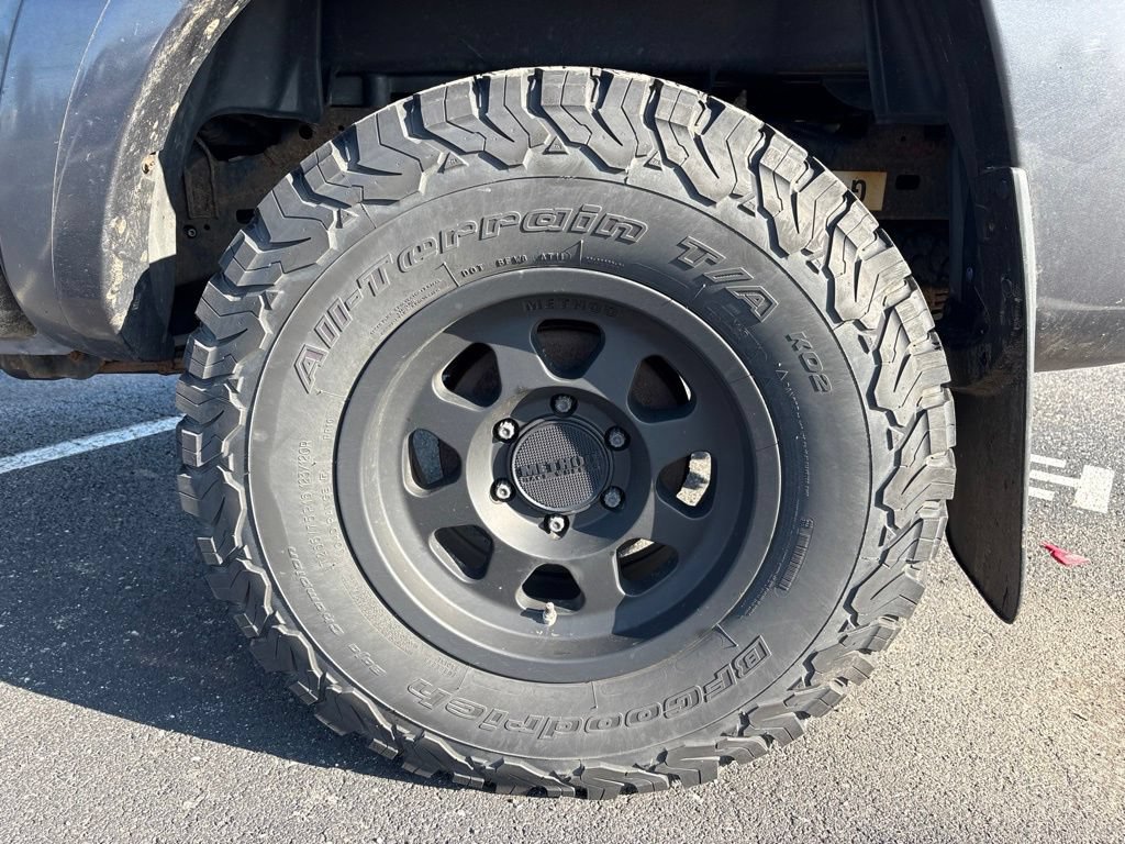 Used 2014 Toyota Tacoma 4x4 Double Cab w/ TRD Off-Road Package image 7