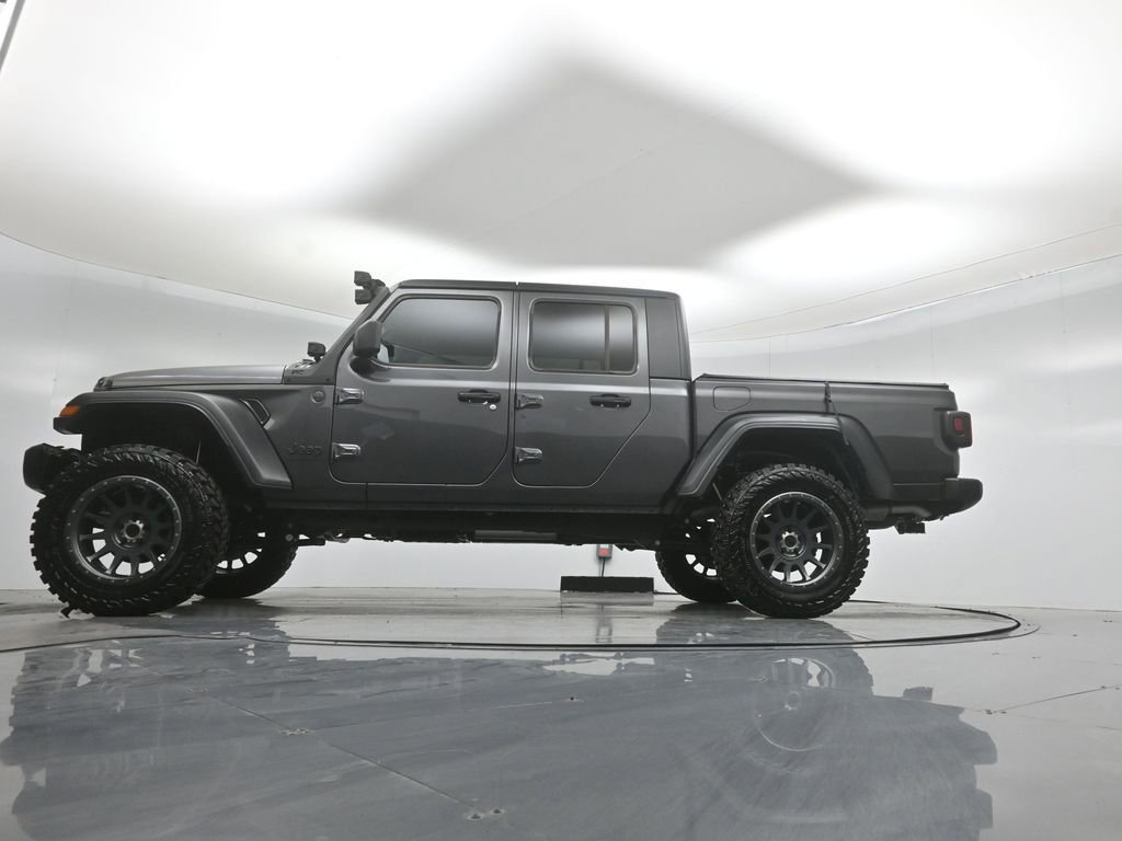 Used 2023 Jeep Gladiator Sport AWD/4WD image 43